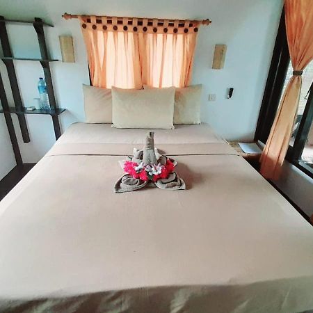 Ana Warung & Bungalows Gili Meno Extérieur photo